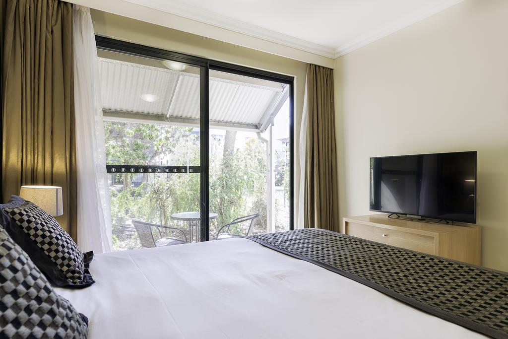 Rydges Resort